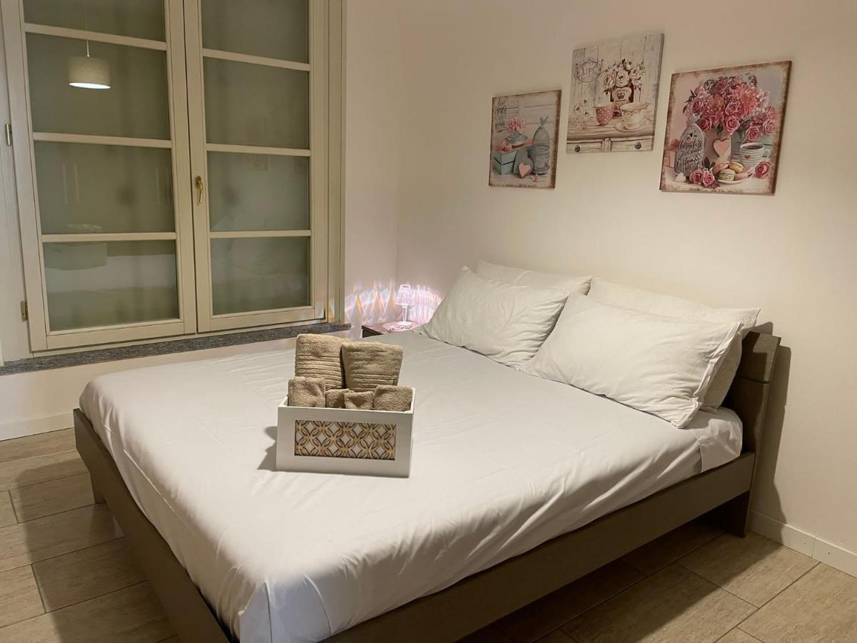 קרמה Aury & Ester Casa Vacanze מראה חיצוני תמונה