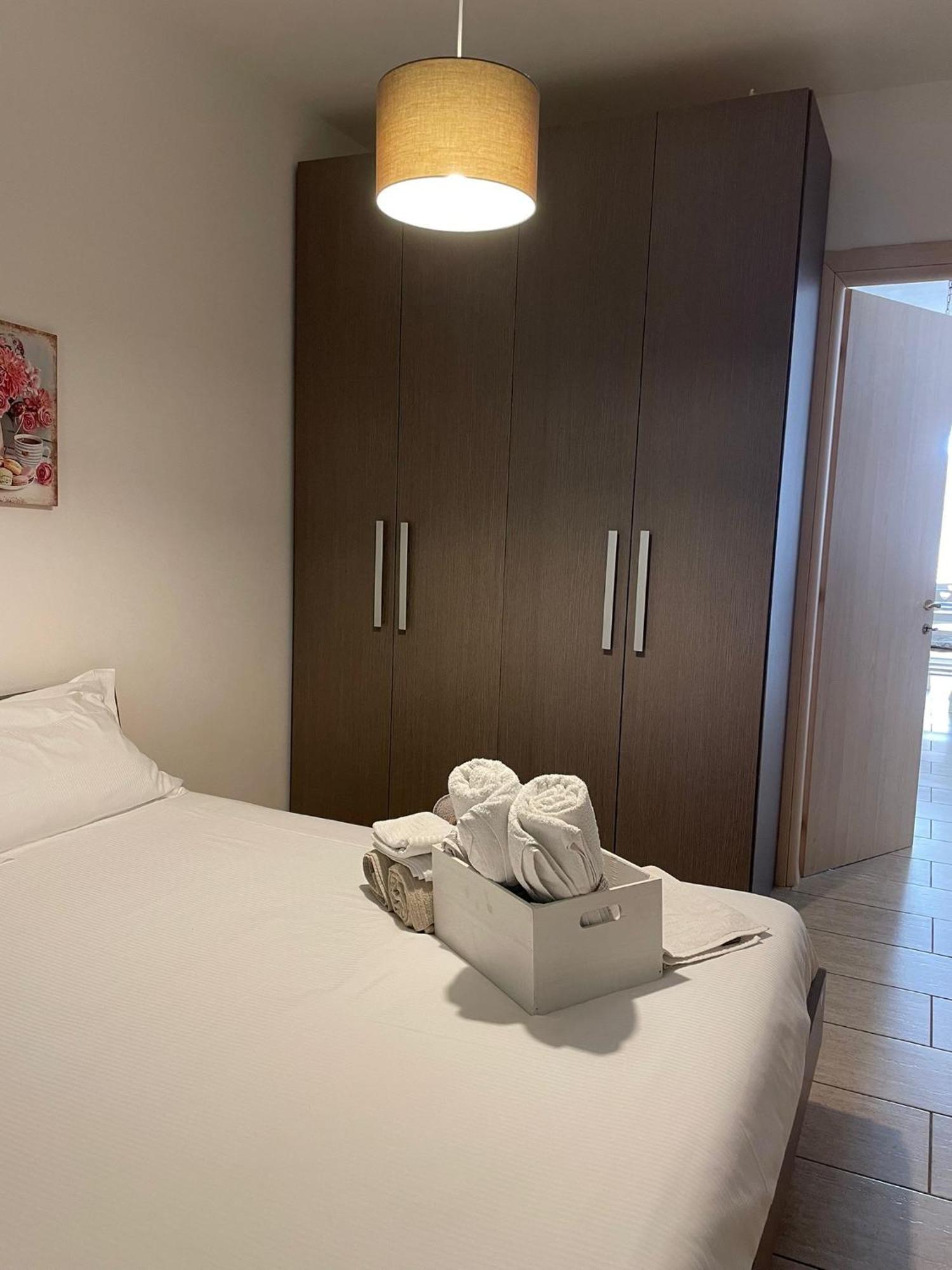 קרמה Aury & Ester Casa Vacanze מראה חיצוני תמונה